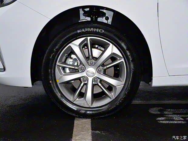 吉利汽车 帝豪GL 2020款 1.4T 手动豪华型