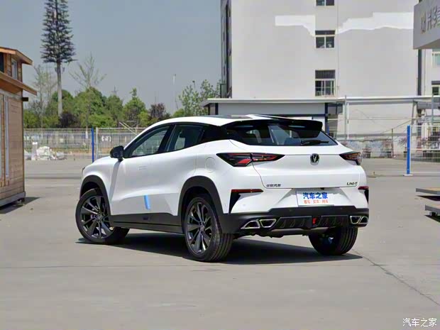 长安汽车 长安UNI-T 2020款 1.5T 先享版 长安汽车 长安UNI-T 2020款 1.5T 先享版