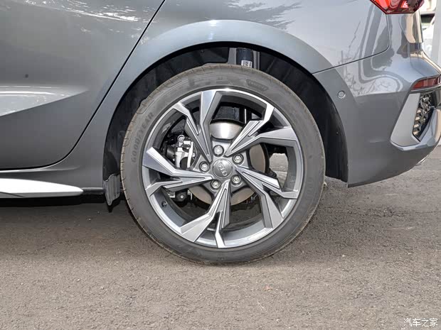 一汽-大众奥迪 奥迪A3 2021款 Sportback 35 TFSI 运动型