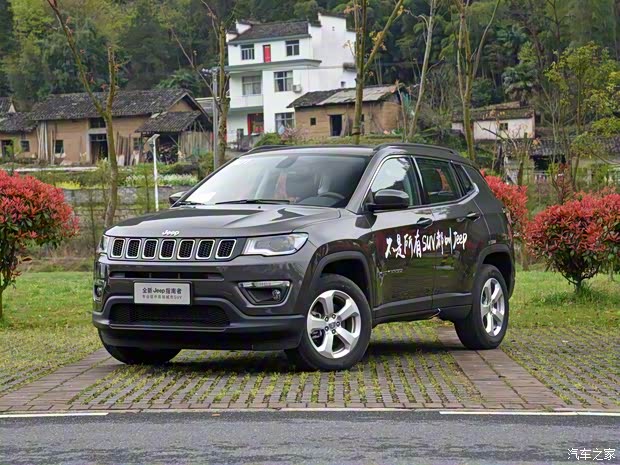 廣汽菲克Jeep 指南者 2019款 220T 手動(dòng)勁享版 廣汽菲克Jeep 指南者 2019款 220T 手動(dòng)勁享版