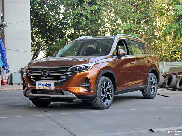 广汽乘用车 传祺GS5 2019款 270T 自动豪华版