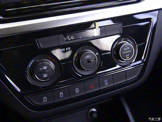 上汽斯柯达 柯米克 2018款 1.5L 自动舒适版 上汽斯柯达 柯米克 2018款 1.5L 自动舒适版