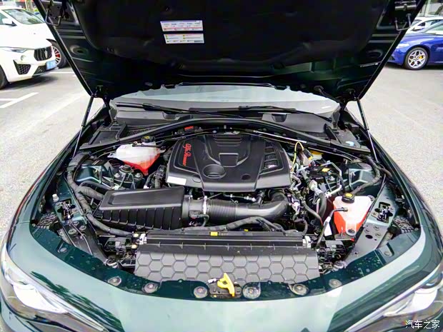 阿爾法·羅密歐 Giulia 2020款 2.0T 280HP VIRTU限量版