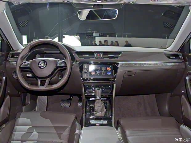 上汽斯柯達(dá) 速派 2019款 TSI380 DSG基本型