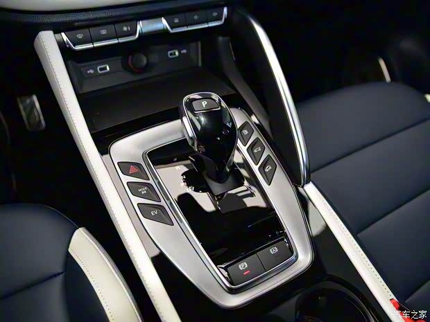 上汽集团 MG领航新能源 2021款 Trophy系列 1.5T 混动Trophy尊享版