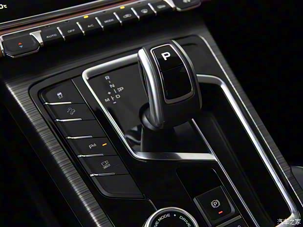 吉利汽车 博越 2020款 1.8TD DCT智领PRO 吉利汽车 博越 2020款 1.8TD DCT智领PRO