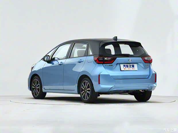 广汽本田 飞度 2021款 1.5L CVT潮跑Pro版 广汽本田 飞度 2021款 1.5L CVT潮跑Pro版