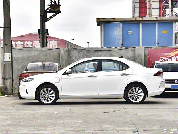 江淮汽車(chē) 江淮iEVA50 2020款 豪華智能型