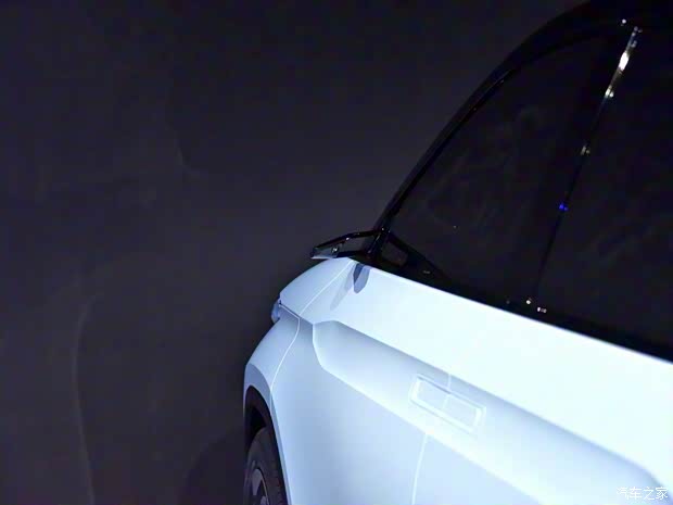 上汽通用五菱 寶駿RM-C 2019款 概念車