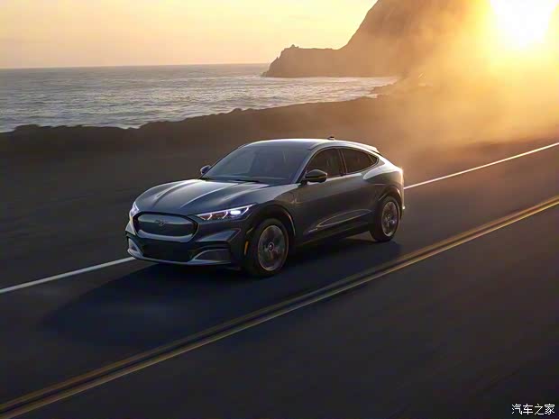 福特(進(jìn)口) Mustang Mach-E 2020款 長(zhǎng)續(xù)航全驅(qū)版 First Edition