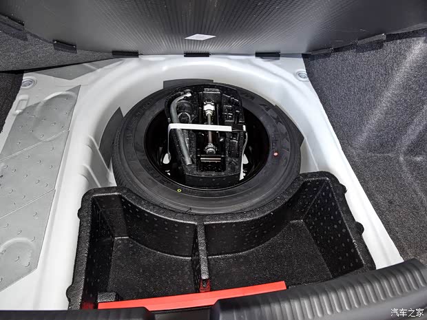 上汽大眾 桑塔納 2018款 1.5L 手動(dòng)風(fēng)尚版