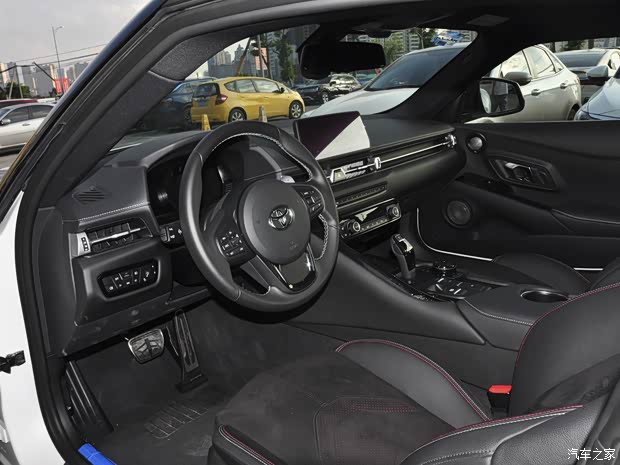 丰田(进口) SUPRA 2021款 GR SUPRA 3.0T 标准型