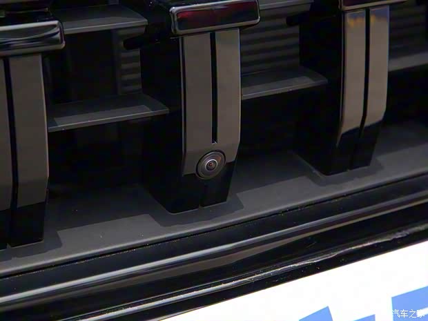 上汽通用五菱 新寶駿RS-7 2020款 基本型