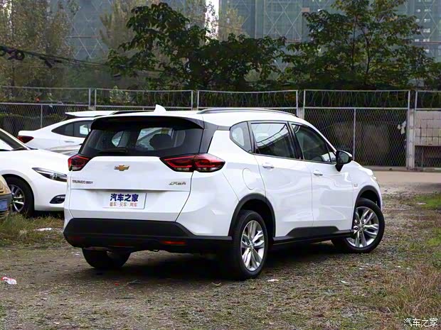 上汽通用雪佛兰 沃兰多 2019款 530T 自动劲享版(5+2款) 国VI 上汽通用雪佛兰 沃兰多 2019款 530T 自动劲享版(5+2款) 国VI