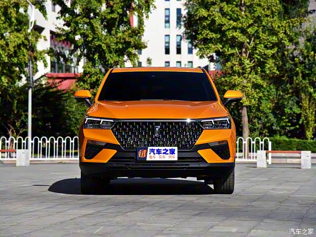 一汽奔腾 奔腾T77 2018款 试装车