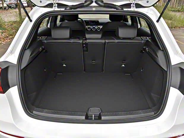 奔馳(進口) 奔馳A級(進口) 2021款 A 180