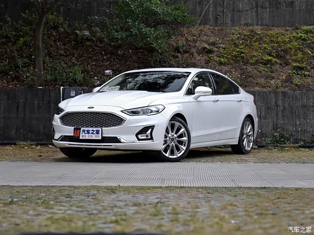 长安福特 蒙迪欧 2018款 EcoBoost 245 智控旗舰型