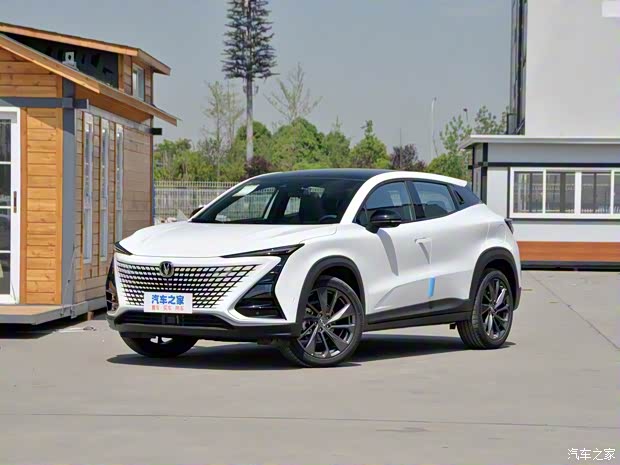 長(zhǎng)安汽車 長(zhǎng)安UNI-T 2020款 1.5T 尊貴型 長(zhǎng)安汽車 長(zhǎng)安UNI-T 2020款 1.5T 尊貴型