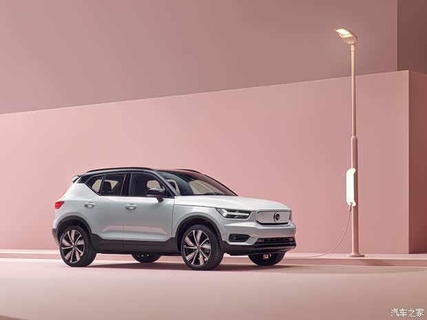 沃尔沃(进口) 沃尔沃XC40新能源(进口) 2020款 Recharge P8 AWD