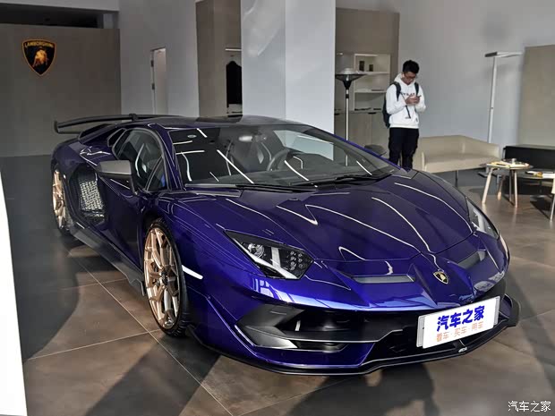 蘭博基尼 Aventador 2019款 Aventador SVJ