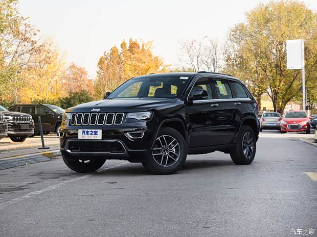 Jeep(进口) 大切诺基(进口) 2019款 3.0L 专业导航版
