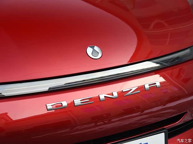 腾势汽车 腾势X 2020款 PHEV经典版 腾势汽车 腾势X 2020款 PHEV经典版