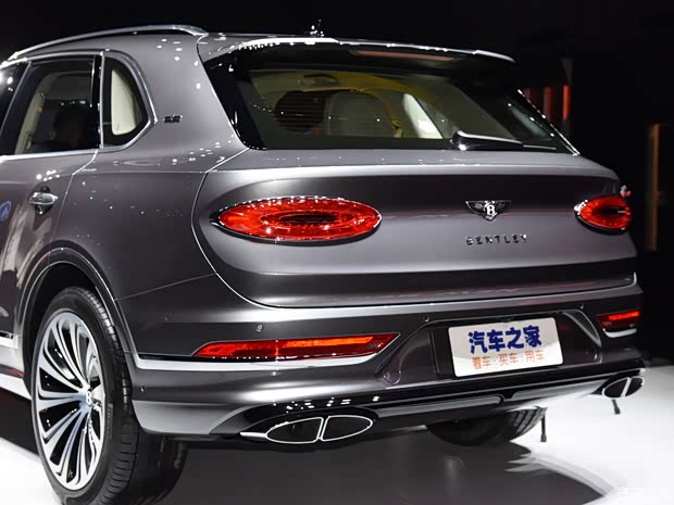 賓利 添越 2021款  4.0T V8