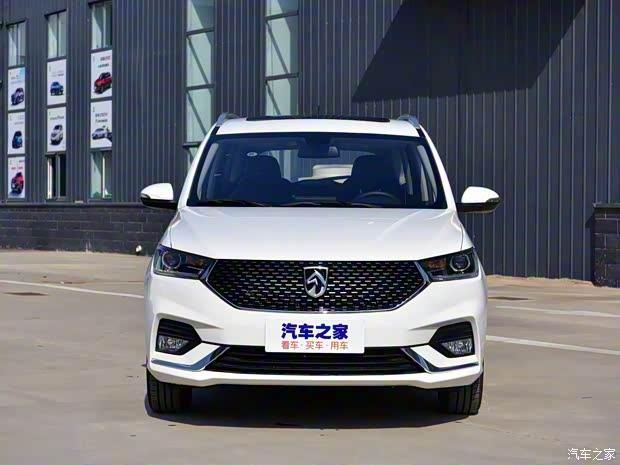 上汽通用五菱 宝骏360 2019款 1.5L CVT基本型