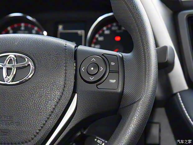 一汽丰田 RAV4荣放 2019款 2.0L CVT两驱风尚X限量版 国V