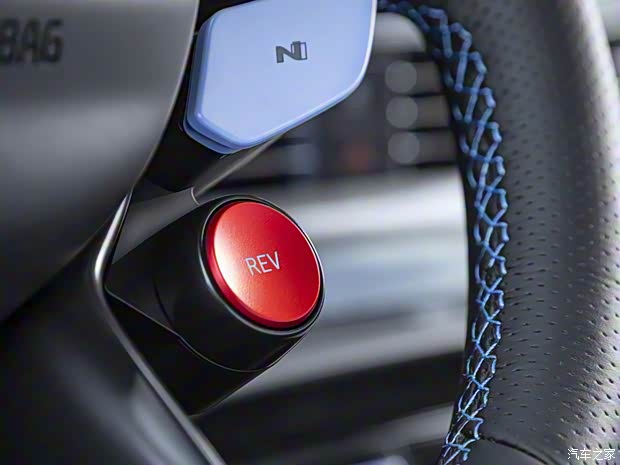 現(xiàn)代(進口) 現(xiàn)代i20 2021款 N