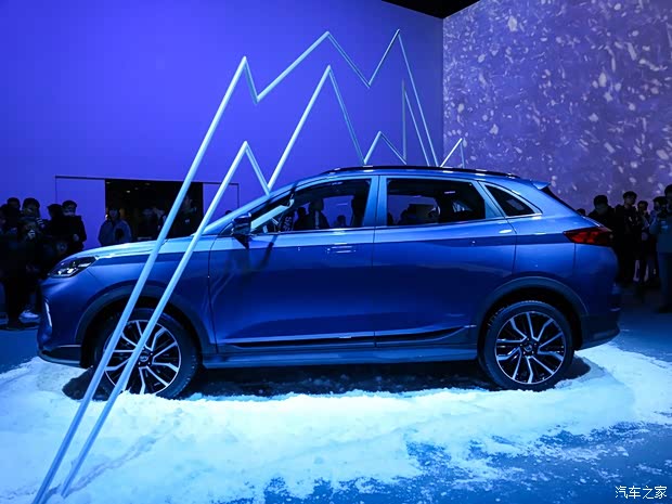 威馬汽車 威馬EX5 2019款 EX5 Pro 智行2.0 500