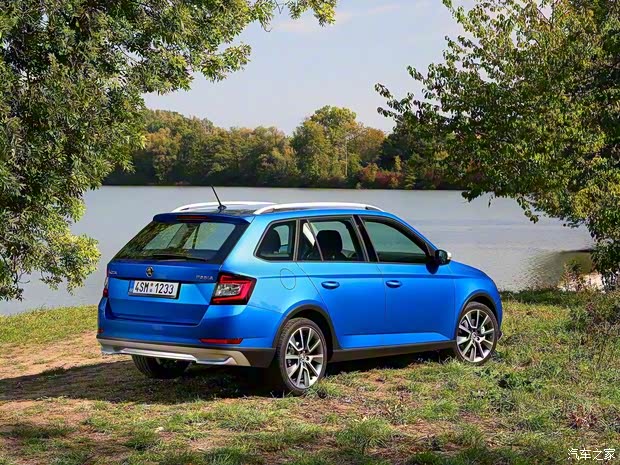 斯柯达(进口) 晶锐(海外) 2019款 Combi Scoutline 斯柯达(进口) 晶锐(海外) 2019款 Combi Scoutline