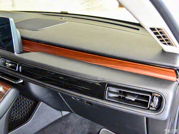 林肯(進(jìn)口) 飛行家(進(jìn)口) 2020款 3.0T V6全驅(qū)尊享版