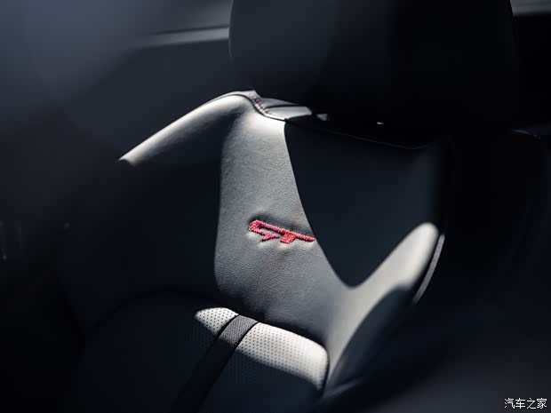 起亚(进口) 起亚K5(进口) 2021款 GT 北美版