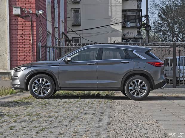 东风英菲尼迪 英菲尼迪QX50 2020款 2.0T 四驱菁英版
