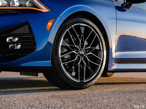 起亚(进口) 起亚K5(进口) 2021款 GT 北美版