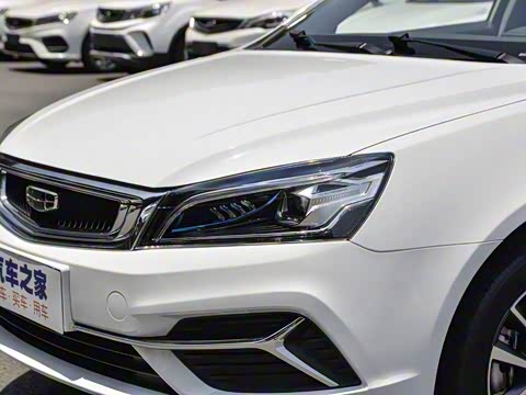 2019款 领军版 1.5L 手动向上互联型 国VI 2019款 领军版 1.5L 手动向上互联型 国VI