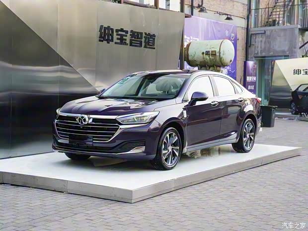 北京汽車 紳寶智道 2019款 210T CVT尊享版