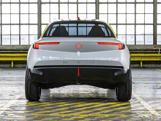欧宝 欧宝GT X 2018款 Concept