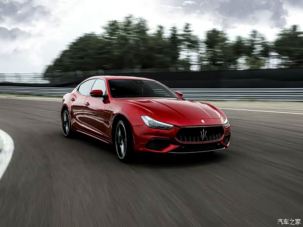 玛莎拉蒂 Ghibli 2021款 Trofeo