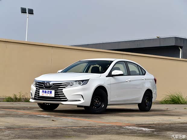 東南汽車 東南A5翼舞 2019款 1.5L 手動精英版