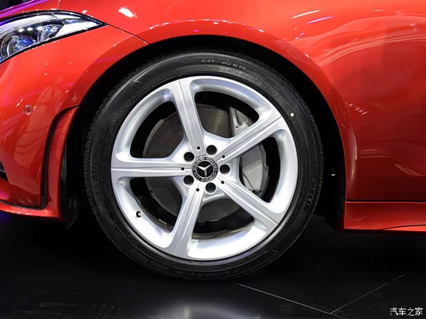 奔驰(进口) 奔驰CLS级 2018款 CLS 350 4MATIC