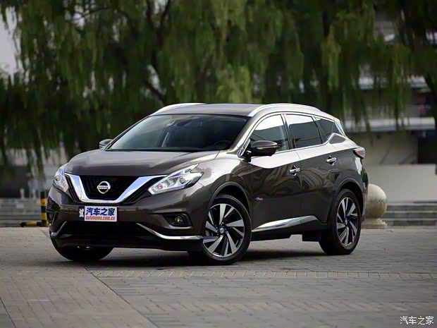 东风日产 楼兰 2016款 2.5 S/C HEV XL 两驱混动尊锐版 东风日产 楼兰 2016款 2.5 S/C HEV XL 两驱混动尊锐版