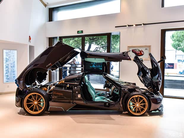 帕加尼 Huayra 2016款 Dinastia 特別版