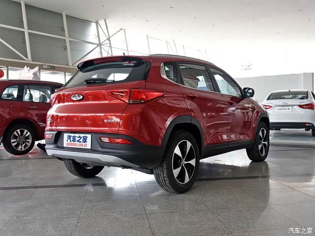 奇瑞汽车 瑞虎7 2016款 2.0L CVT版型II