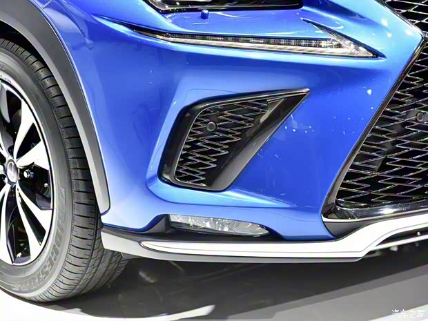 雷克萨斯 雷克萨斯NX 2017款 300 F SPORT