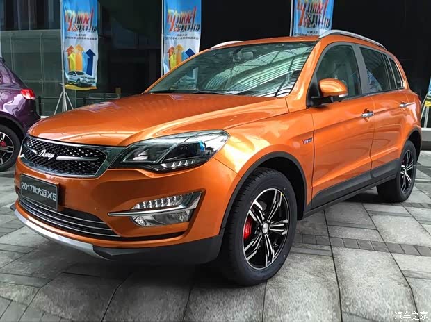 众泰汽车 大迈X5 2017款 1.5T 手动精英7座型