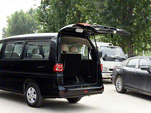 东风风行 菱智 2022款 M5L 基本型