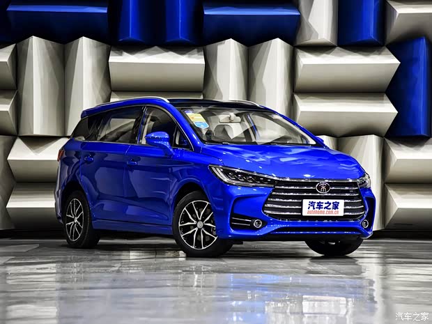 比亚迪 宋MAX 2017款 基本型