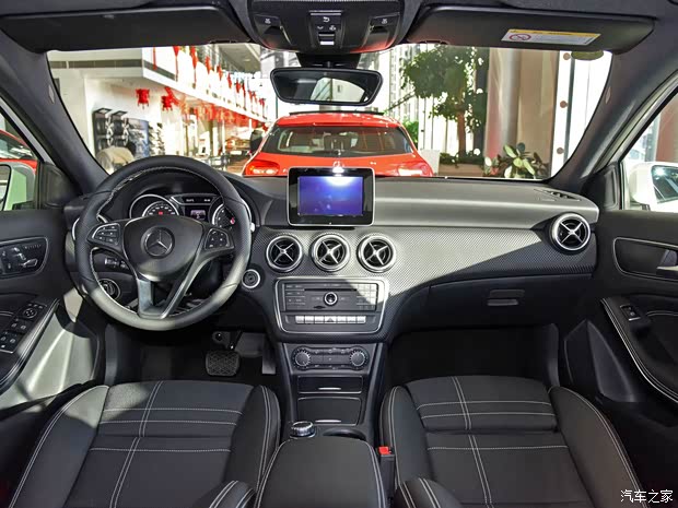 奔馳(進口) 奔馳A級 2016款 A 200 時尚型